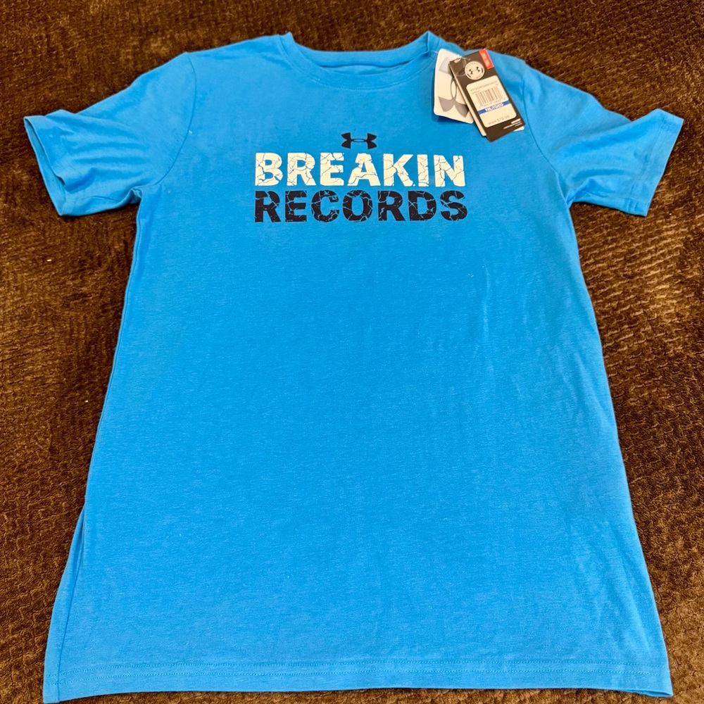 Under Armour Boys Bright Blue 'Breakin Records' Short Sleeve Graphic Tee